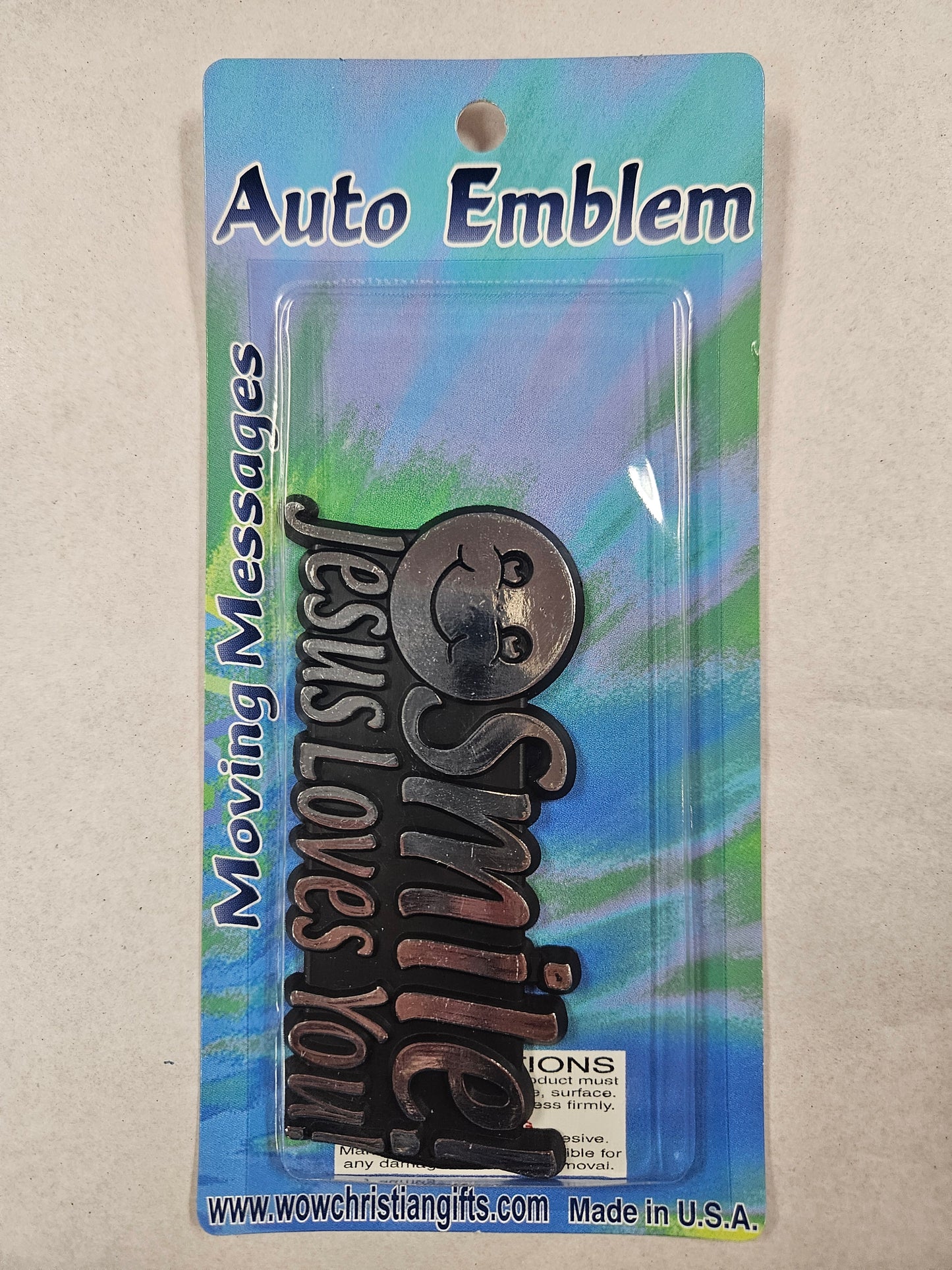 AUTO EMBLEM-SMILE JESUS LOVES YOU