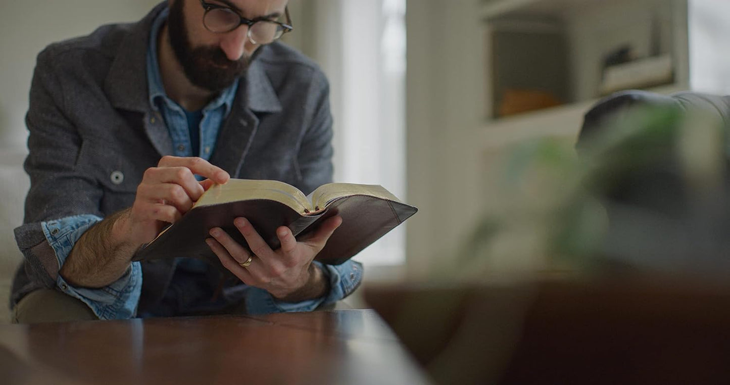ESV Reader's Bible