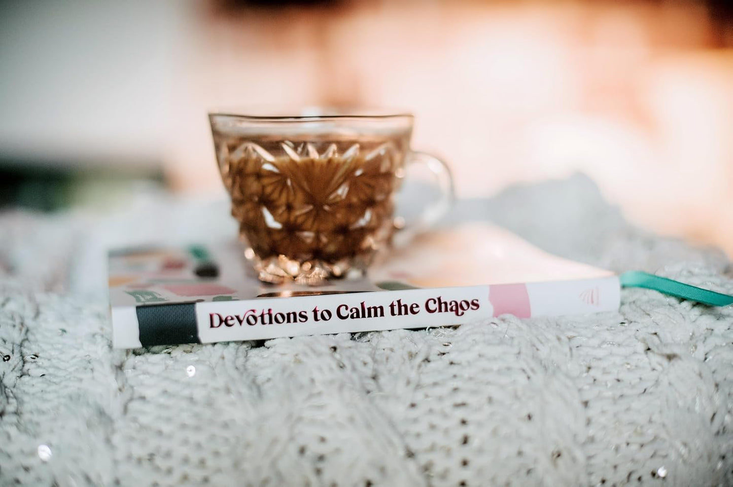 Devotions to Calm the Chaos: 180 Meditations for Women