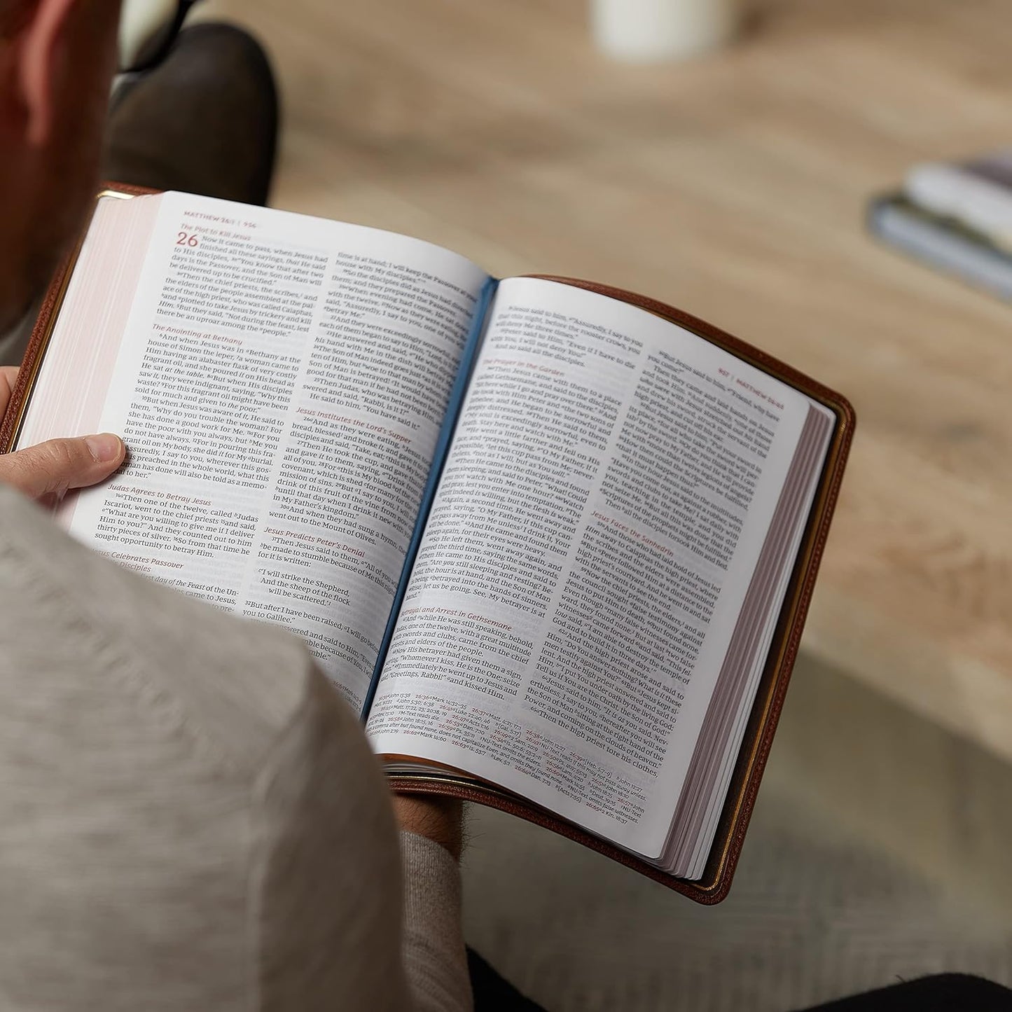 NKJV Large-Print Thinline Reference Bible Black