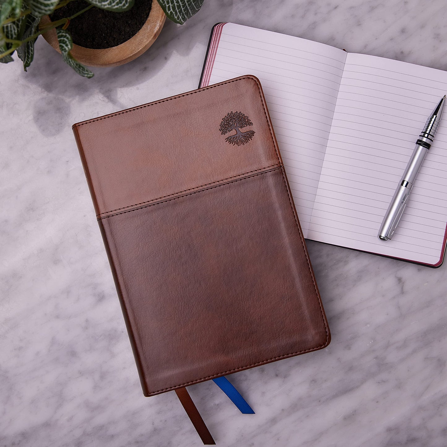 NKJV, Matthew Henry Daily Devotional Bible