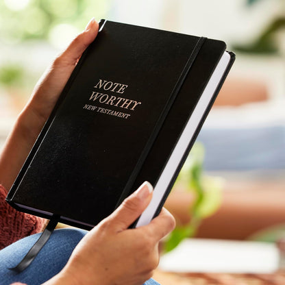 NoteWorthy New Testament: Read and Journal Through the New Testament in a Year