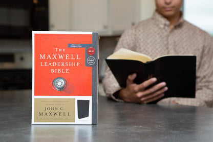 NKJV Maxwell Leadership Bible